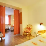 Uns Klausing Apartment *